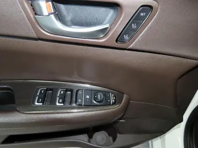 Kia K5 2019, 80000 км, за 10699.75 USD - фото 13