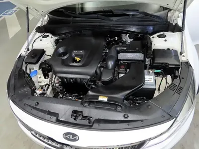 Kia K5 2019, 80000 км, за 10699.75 USD - фото 19