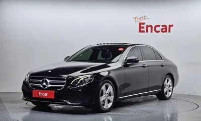 Mercedes-Benz E-Class · 2017 год