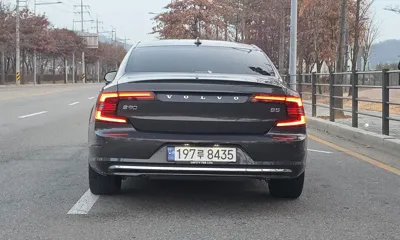 Volvo S90 2023, 34000 км, за 24028.12 USD