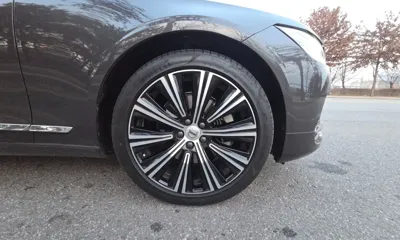 Volvo S90 2023, 34000 км, за 24028.12 USD