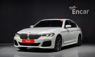 BMW 5-Series · 2023 год