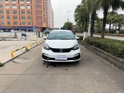 Honda Fit 2022, 60000 км, за 6463.09 USD