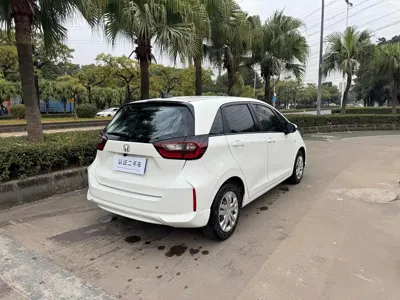 Honda Fit 2022, 60000 км, за 6463.09 USD