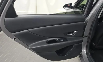 Hyundai Avante 2021, 90498 км, за 9780.75 USD - фото 25