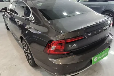 Volvo S90 New Energy 2022, 51000 км, за 27174 USD