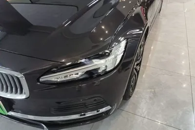 Volvo S90 New Energy 2022, 51000 км, за 27174 USD - фото 8