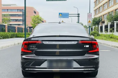Volvo S90 New Energy 2022, 51000 км, за 27174 USD - фото 15