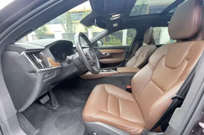 Volvo S90 New Energy 2022, 51000 км, за 27174 USD - фото 28