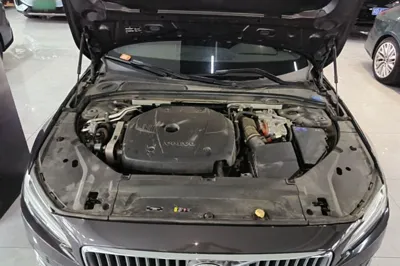 Volvo S90 New Energy 2022, 51000 км, за 27174 USD - фото 32