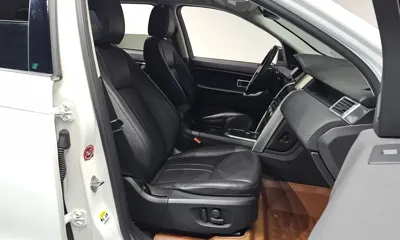 Land Rover Discovery Sport 2018, 67167 км, за 7687.3 USD - фото 12