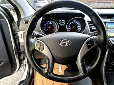 Hyundai Avante 2016, 92338 км, за 4135.49 USD - фото 16