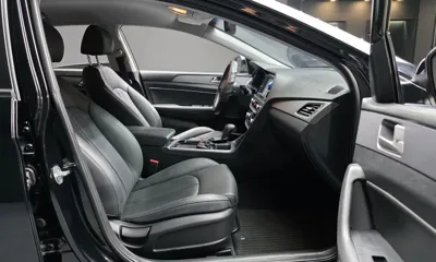Hyundai Sonata 2018, 107858 км, за 7358.21 USD - фото 26