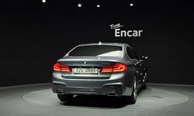 BMW 5-Series 2019, 108942 км, за 17592.23 USD