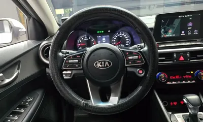 Kia K3 2020, 55966 км, за 9124.33 USD - фото 13