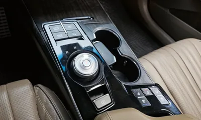 Kia K8 2022, 64332 км, за 15130.49 USD - фото 9