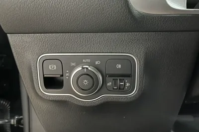 Mercedes-Benz GLB 2021, 70900 км, за 30105 USD - фото 17