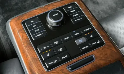Hyundai Equus 2013, 65948 км, за 7214.13 USD - фото 20