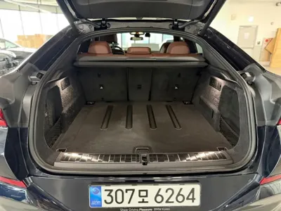 BMW X6 2026, 9765 км, за 76221.54 USD - фото 17