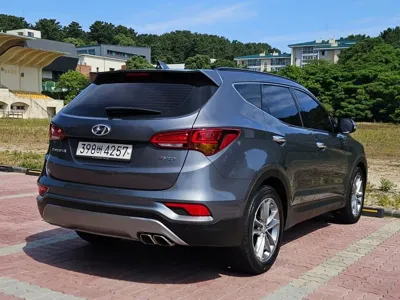 Hyundai Santafe 2016, 111274 км, за 8403.91 USD
