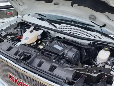 GMC Savana 2020, 61919 км, за 27916.44 USD - фото 6