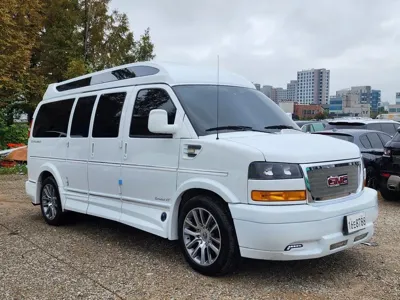 GMC Savana 2020, 61919 км, за 27916.44 USD - фото 12
