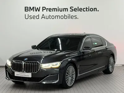 BMW 7-Series · 2022 год
