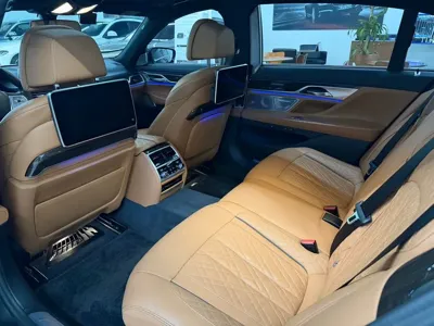BMW 7-Series 2022, 114990 км, за 32164.89 USD - фото 17