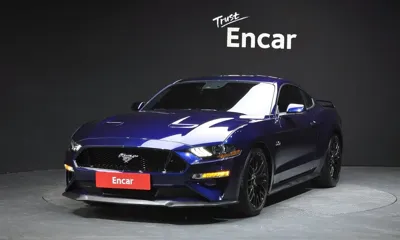 Ford Mustang · 2019 год