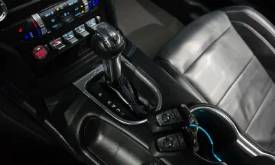 Ford Mustang 2019, 46298 км, за 29628.17 USD - фото 9