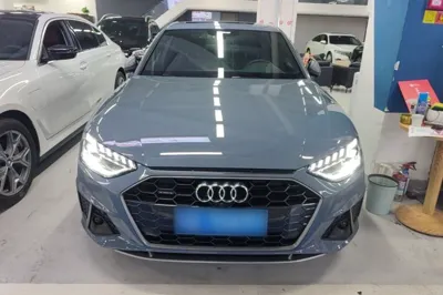 Audi A4L 2022, 33300 км, за 25010 USD