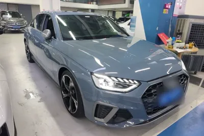 Audi A4L 2022, 33300 км, за 25010 USD