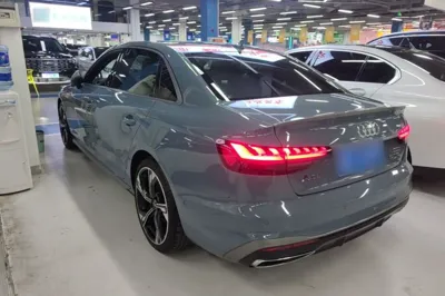 Audi A4L 2022, 33300 км, за 25010 USD