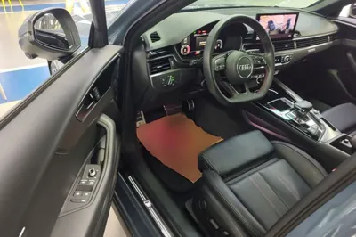 Audi A4L 2022, 33300 км, за 25010 USD - фото 18