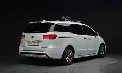 Kia Canival 2016, 205954 км, за 6603.65 USD