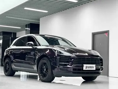 Porsche Macan 2020, 82800 км, за 26014.8 USD