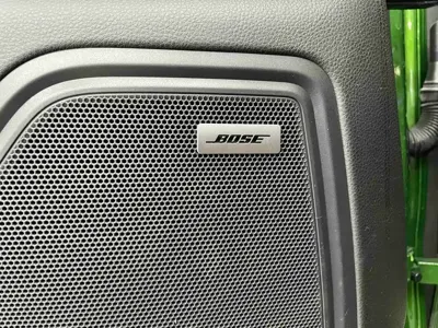 Porsche Macan 2020, 82800 км, за 26014.8 USD