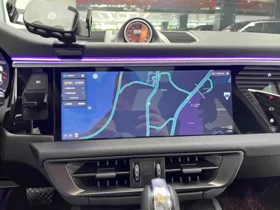 Porsche Macan 2020, 82800 км, за 26050.16 USD - фото 9