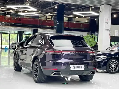 Porsche Macan 2020, 82800 км, за 26050.16 USD - фото 22