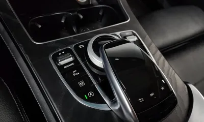 Mercedes-Benz GLC-Class 2019, 41348 км, за 19830.79 USD - фото 17