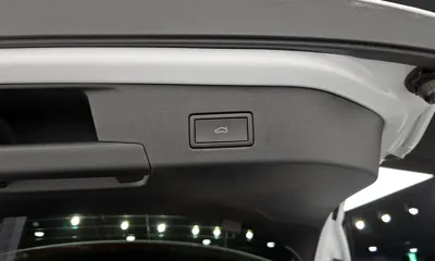 Volkswagen ID.4 2022, 39273 км, за 20860.91 USD - фото 20