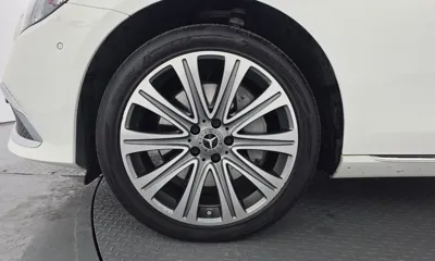 Mercedes-Benz E-Class 2023, 27692 км, за 30878.23 USD