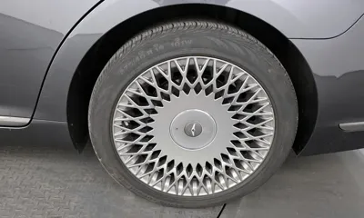 Genesis G90 2019, 119635 км, за 19764.69 USD