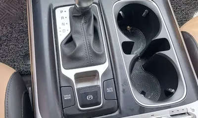 Kia Canival 2023, 40986 км, за 17915.32 USD - фото 8