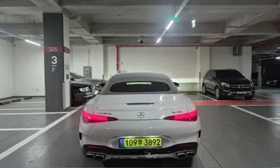 Mercedes-Benz SL-Class 2023, 14000 км, за 100780.73 USD