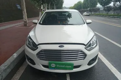 Ford Escort 2017, 89200 км, за 5455 USD