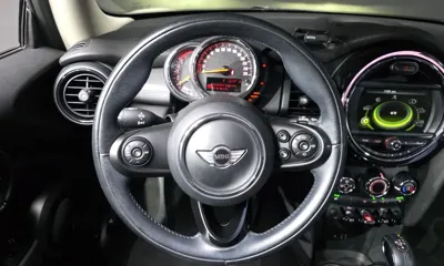 MINI Cooper 2018, 79187 км, за 6370.67 USD - фото 14