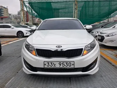 Kia K5 2012, 73250 км, за 3296.99 USD
