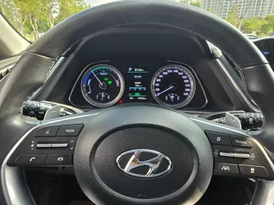 Hyundai Sonata 2023, 67466 км, за 14201.96 USD - фото 9