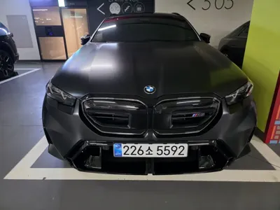 BMW M5 · 2026 год